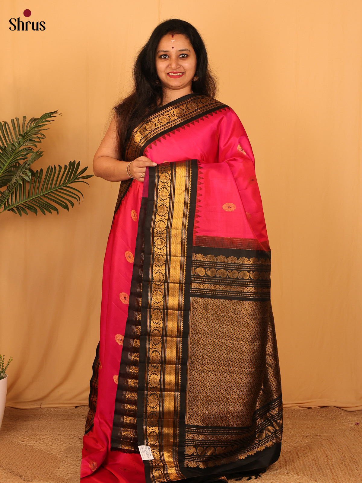 Pink & Black - Gadwal silk Saree - Shop on Shrus.com