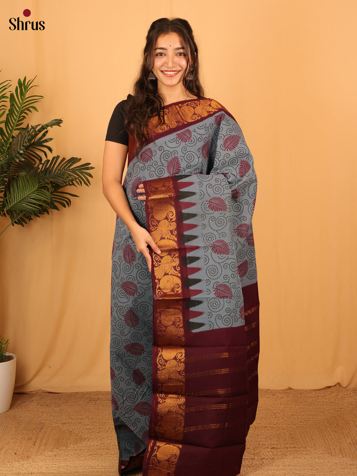 Grey & Maroon - Sungudi Cotton Saree - Shop on Shrus.com