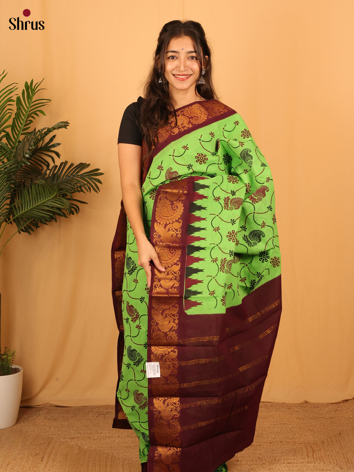 Green & Maroon - Sungudi Cotton Saree - Shop on Shrus.com