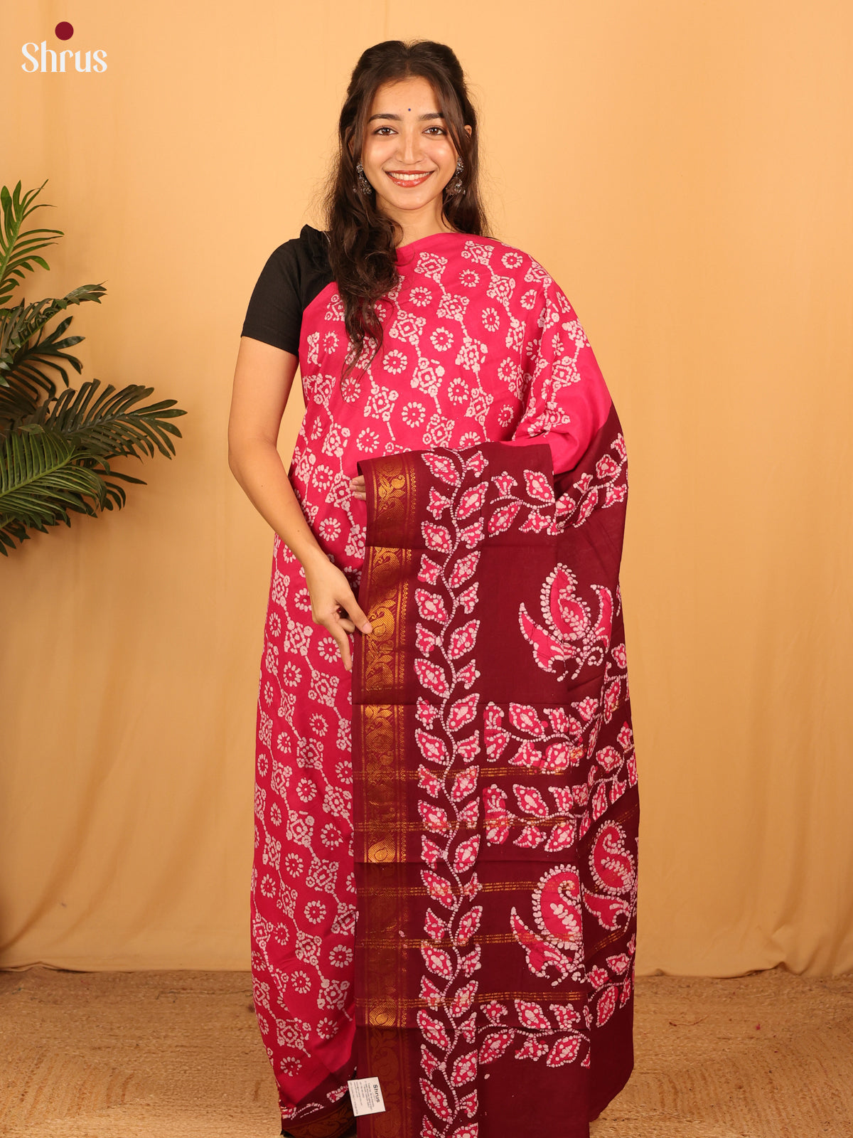 Pink & Maroon- Sungudi Cotton Saree - Shop on Shrus.com