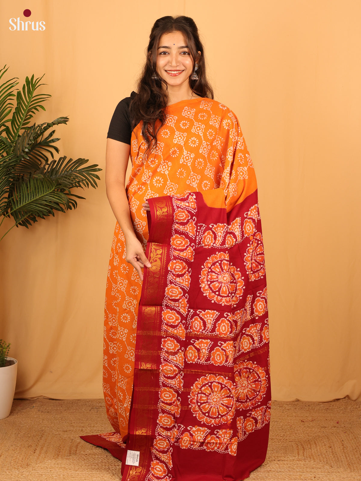 Orange & Red- Sungudi Cotton Saree - Shop on Shrus.com