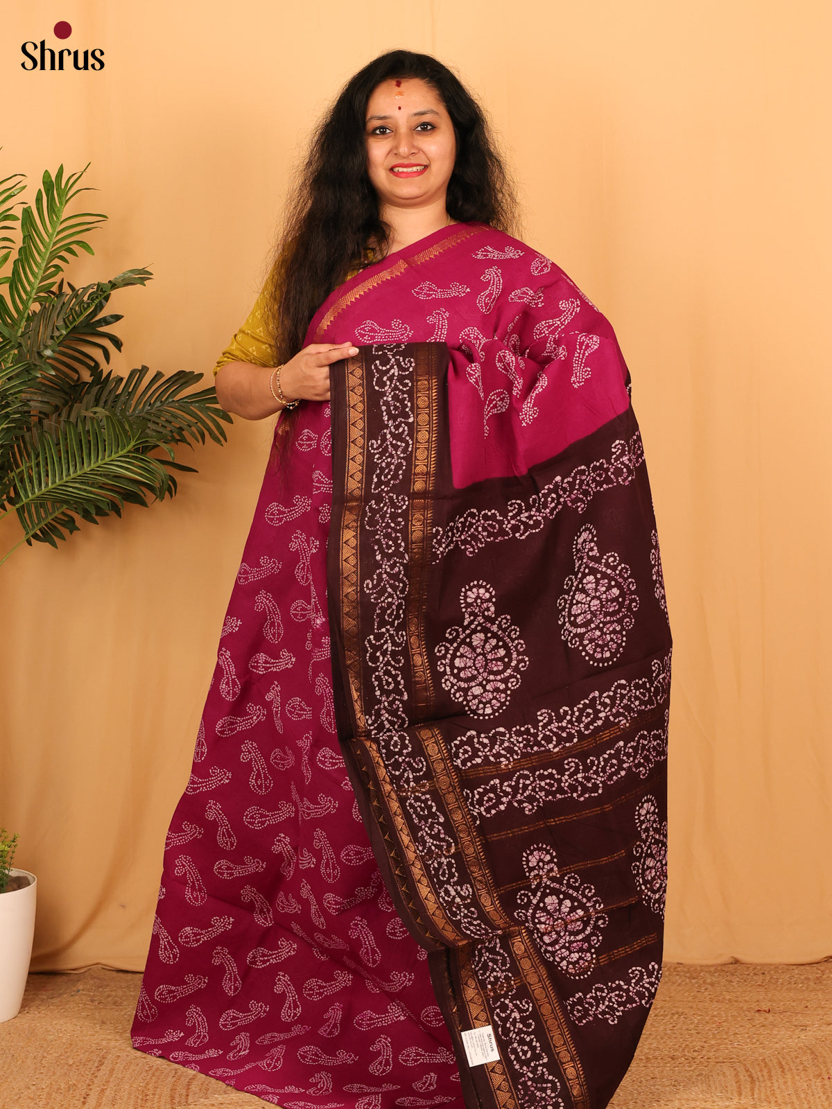 Maroon & Brown- Sungudi Cotton Saree - Shop on Shrus.com