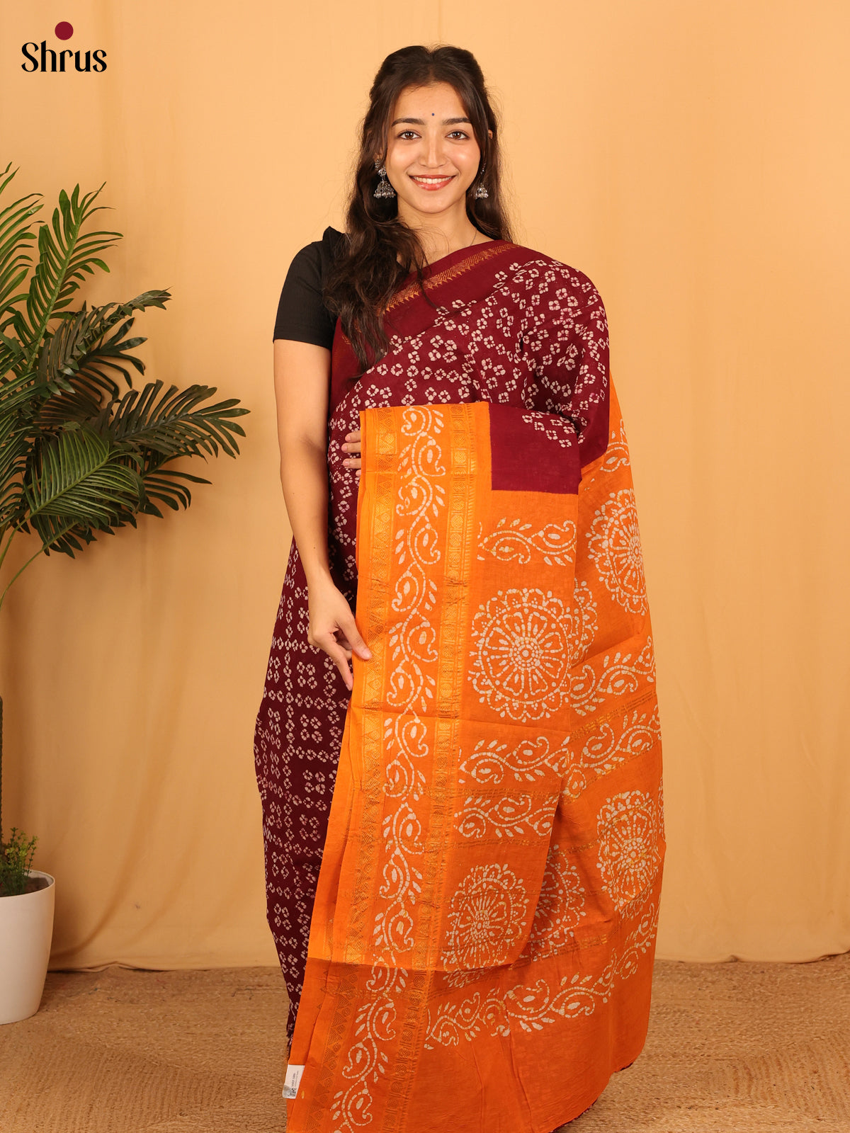 Maroon & Orange - Sungudi Cotton Saree - Shop on Shrus.com