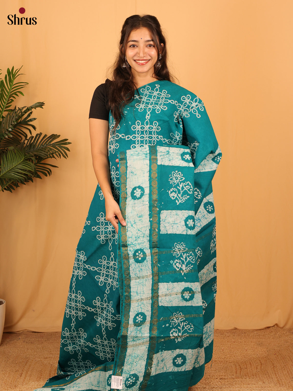 Teal & Cream - Sungudi Cotton Saree - Shop on Shrus.com