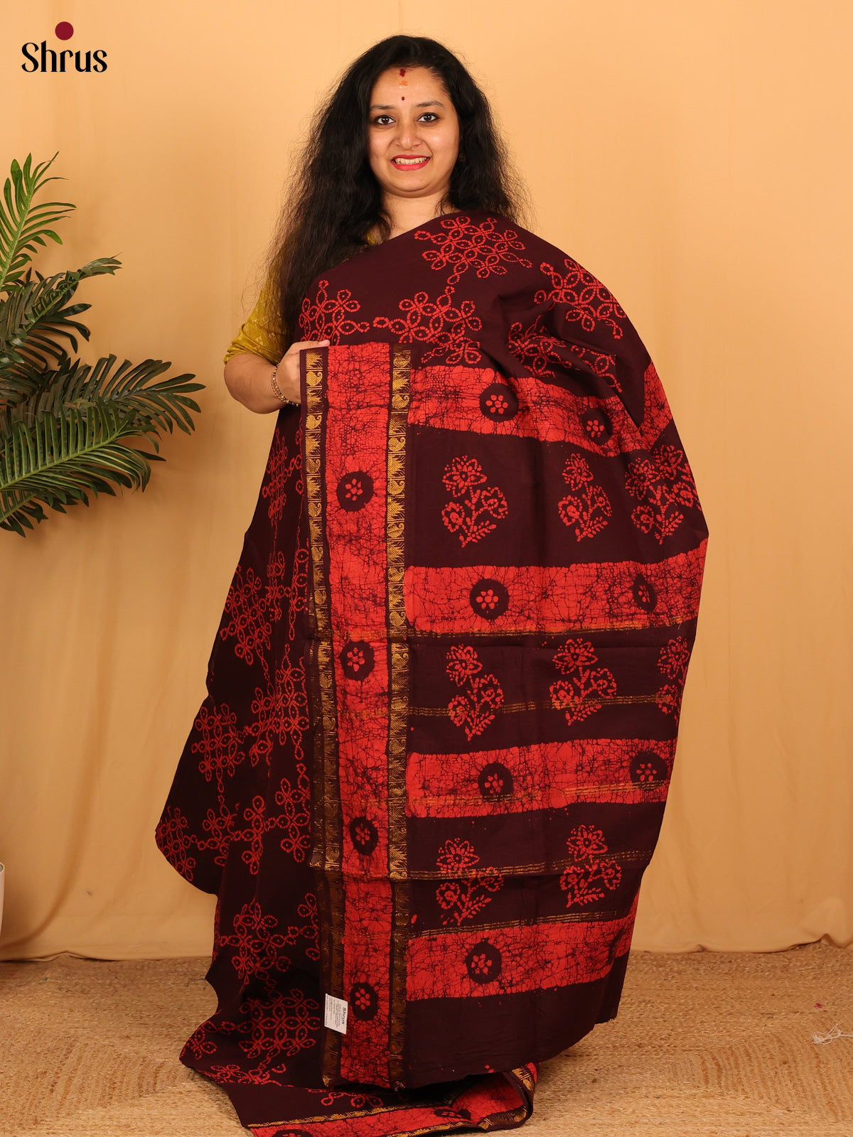 Brown & Red - Sungudi Cotton Saree - Shop on Shrus.com
