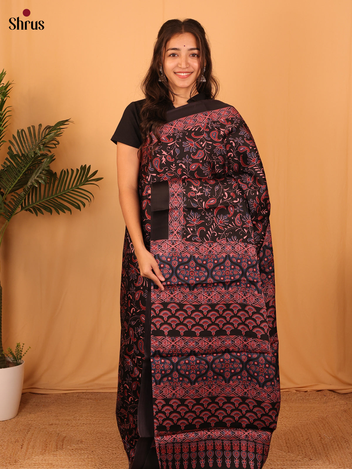 Black & Pink- Modal Silk Saree - Shop on Shrus.com