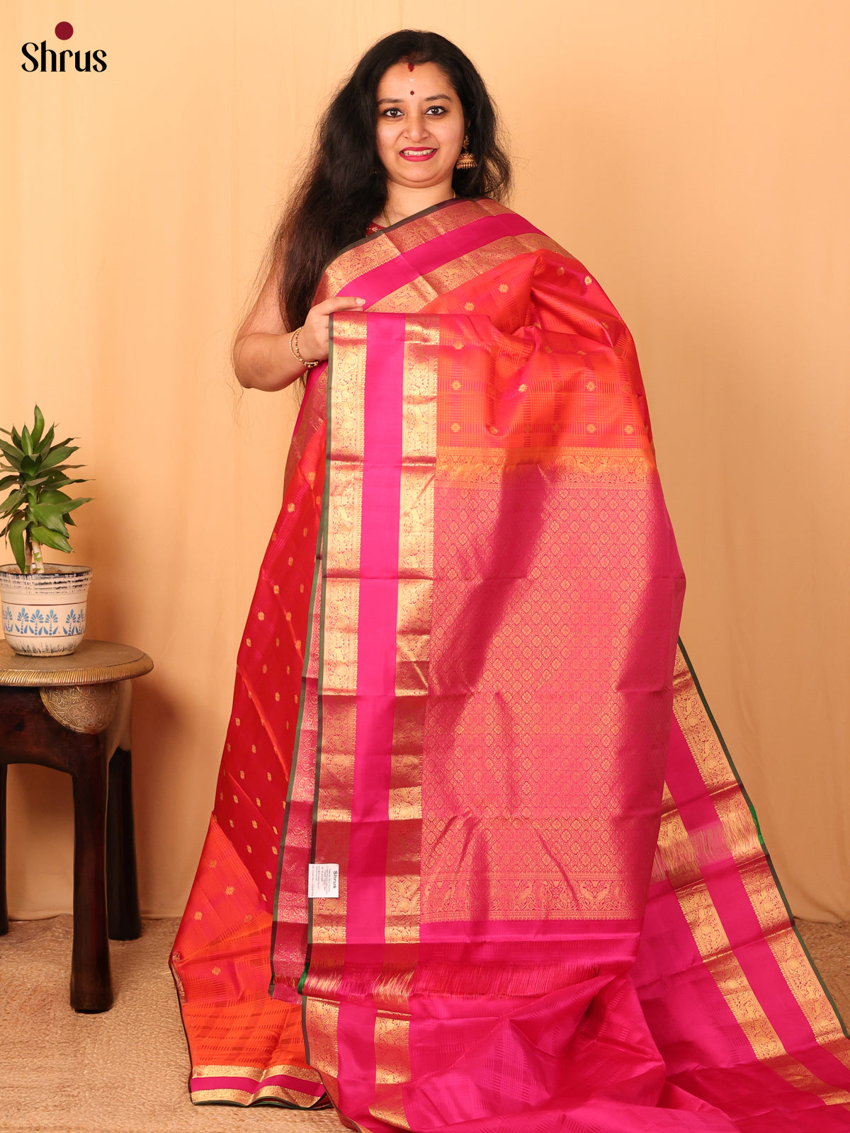 Orange & Pink - Kanchipuram silk Saree - Shop on Shrus.com