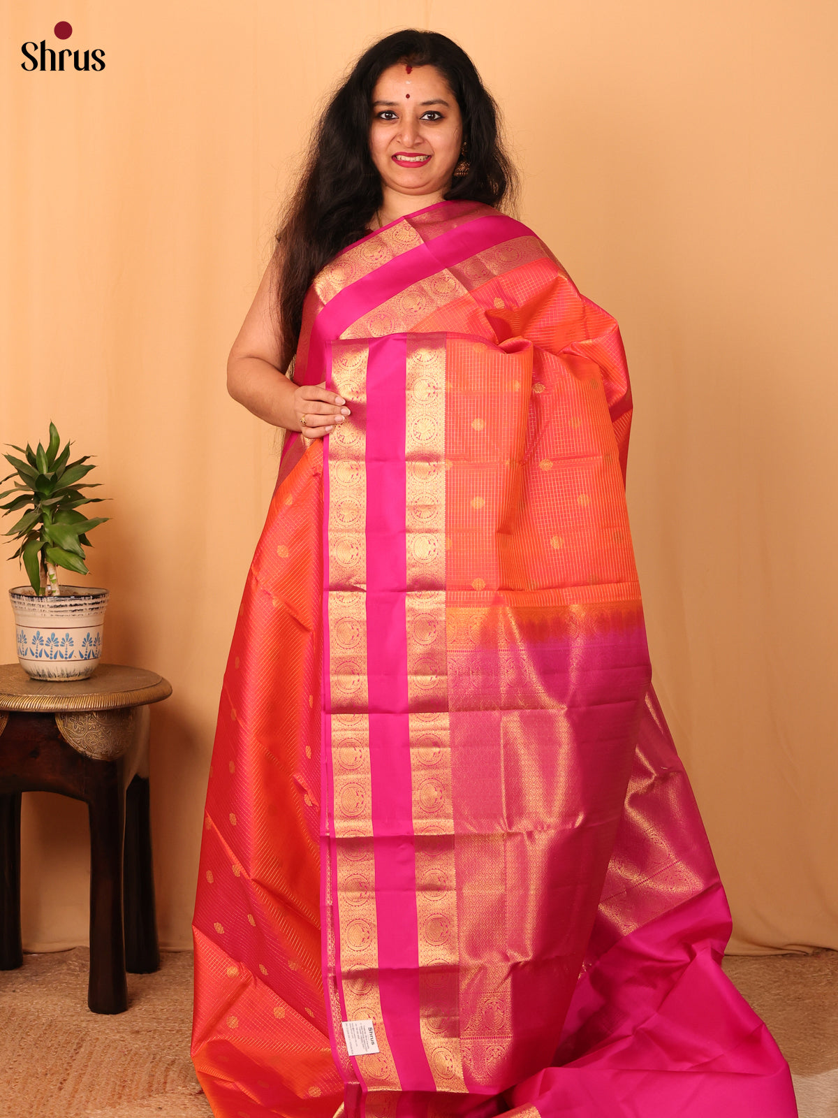 Orange & Pink - Kanchipuram silk Saree - Shop on Shrus.com