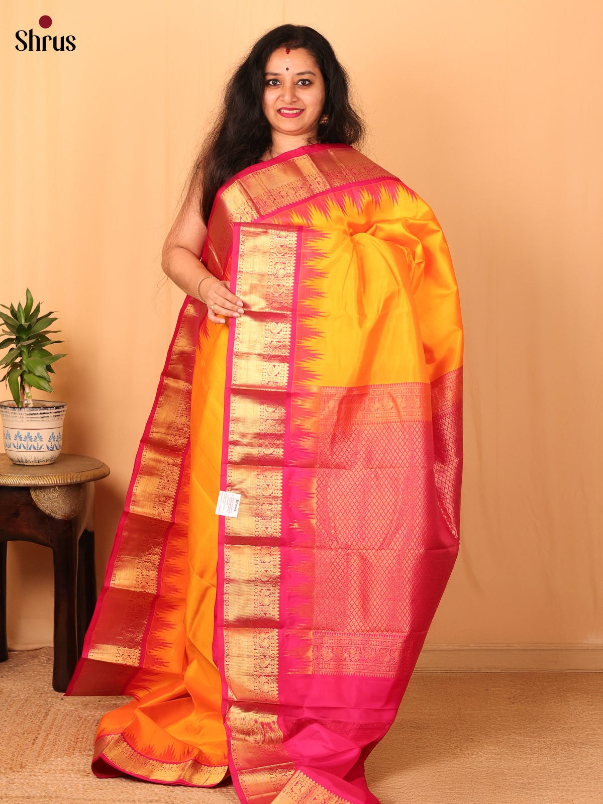 Yellow & Pink - Kanchipuram silk Saree - Shop on Shrus.com