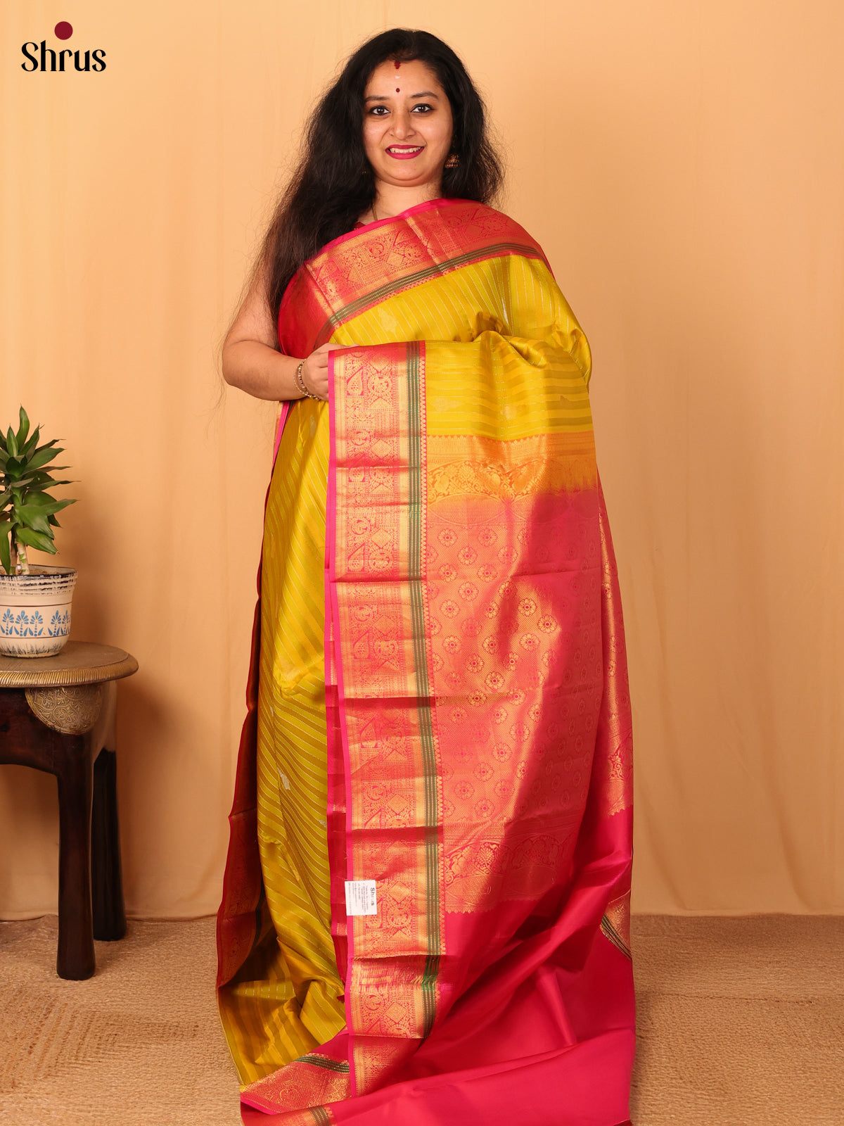 Mustardy Green & Pink - Kanchipuram silk Saree - Shop on Shrus.com
