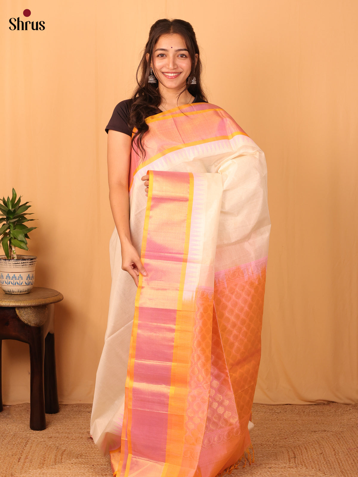 Cream & Peach - Silk Cotton Saree - Shop on Shrus.com