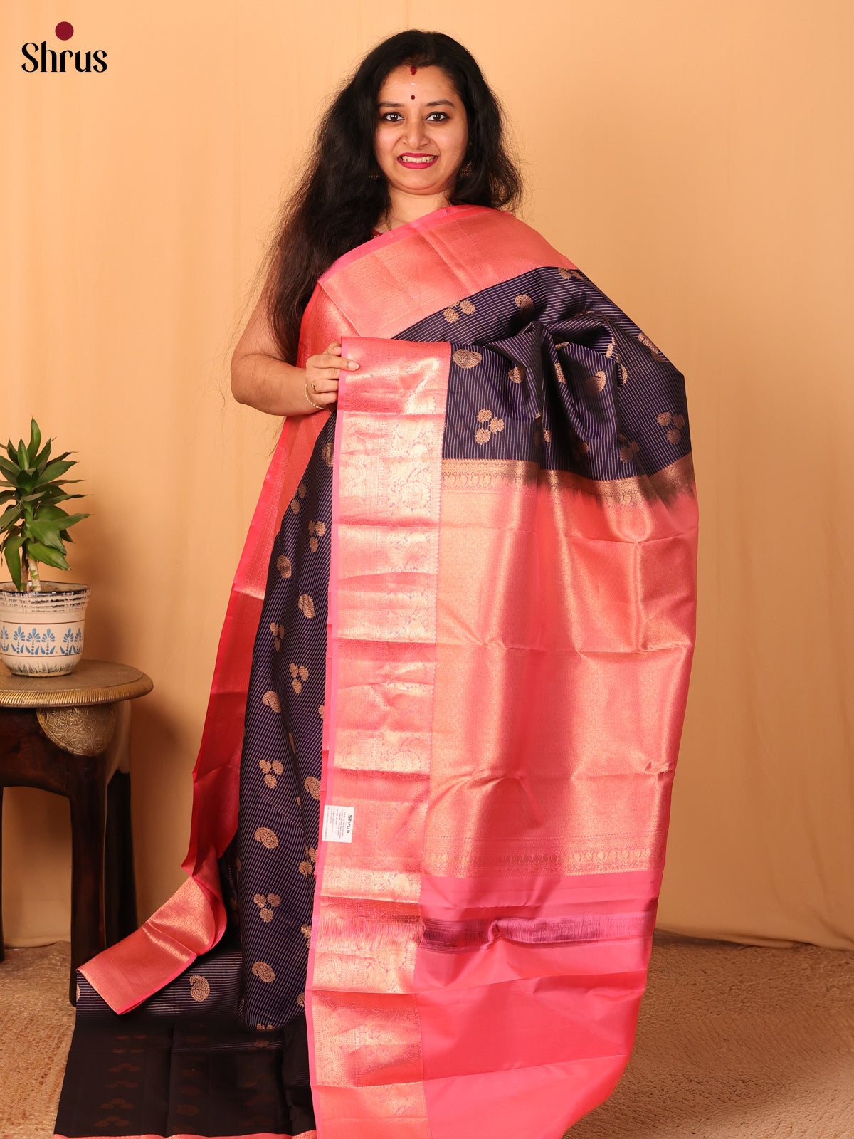 Violet & Pink - Kanchipuram silk Saree - Shop on Shrus.com