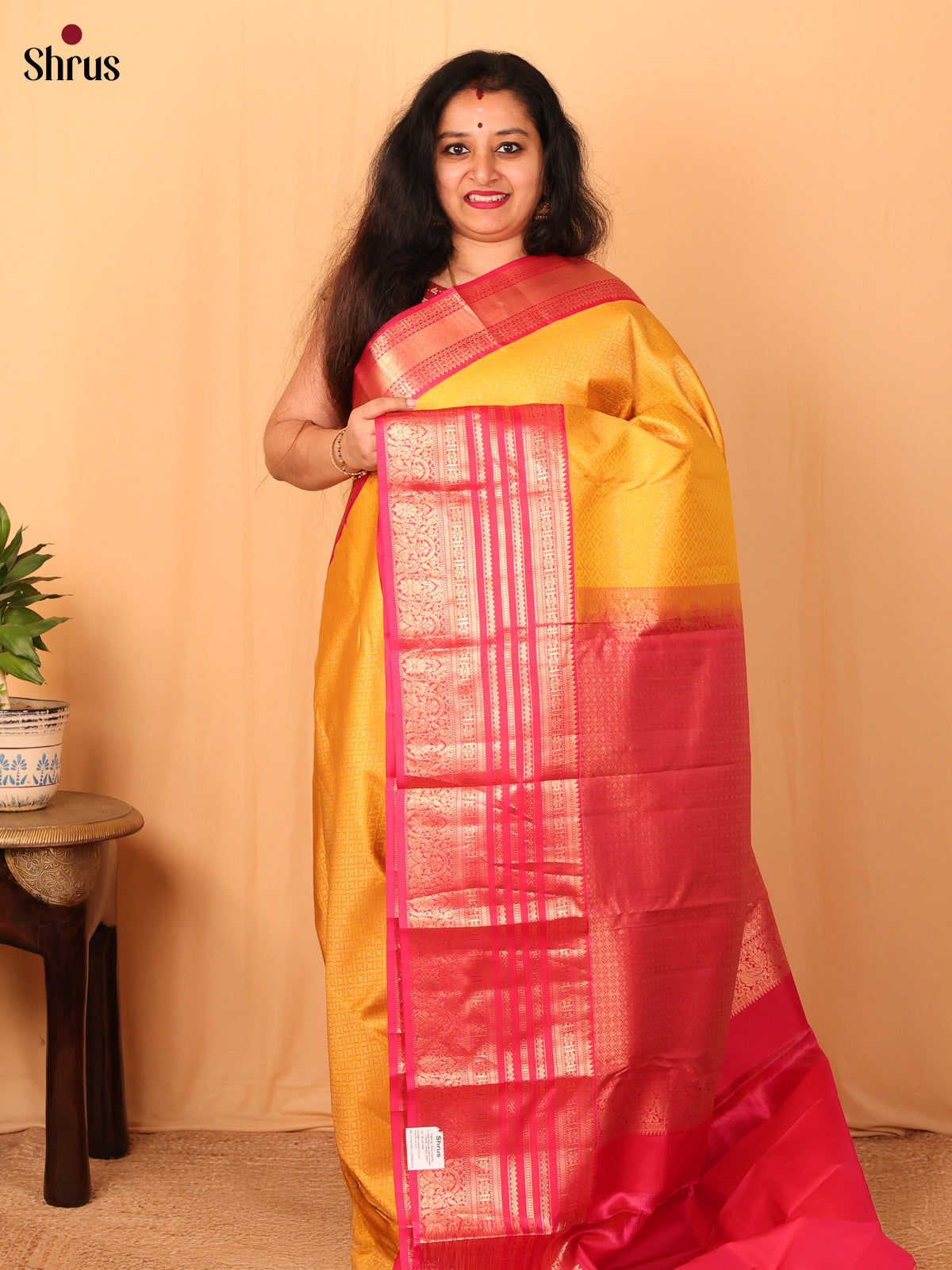 Yellow and Pink Pure Kanchipuram silk Saree With Zari Woven Brocade Design-1