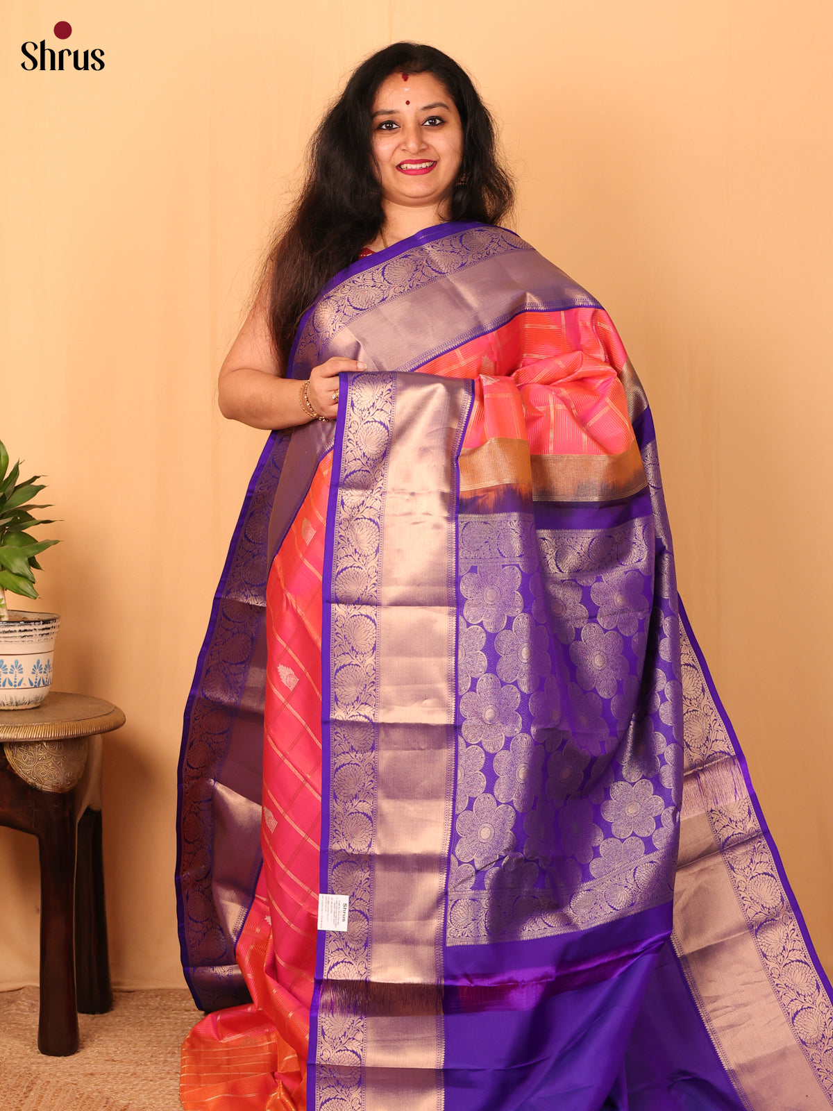 Orangish Pink & Violet - Kanchipuram silk Saree - Shop on Shrus.com