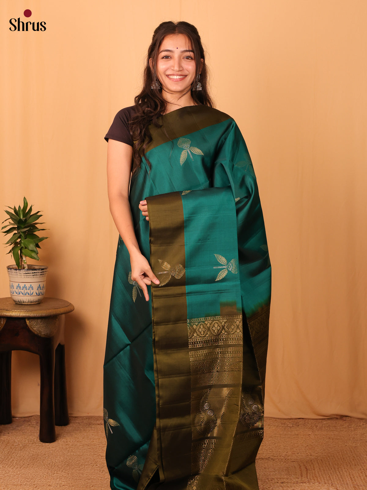 Green & Mehandi- Softsilk-halfpure Saree - Shop on Shrus.com
