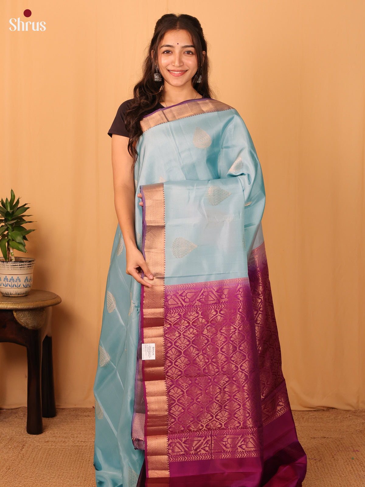 Blue & Majenta- Kanchipuram-halfpure Saree - Shop on Shrus.com