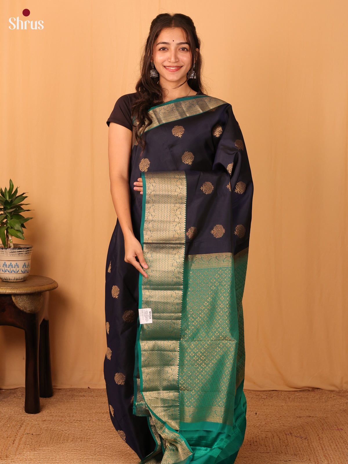 Navy Blue & Green- Kanchipuram-halfpure Saree - Shop on Shrus.com