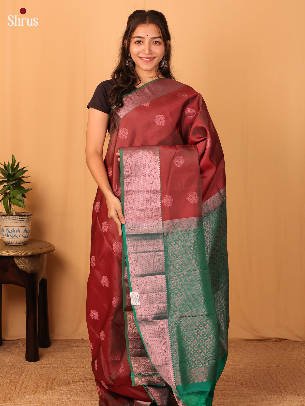 Brown & Green - Kanchipuram-halfpure Saree - Shop on Shrus.com