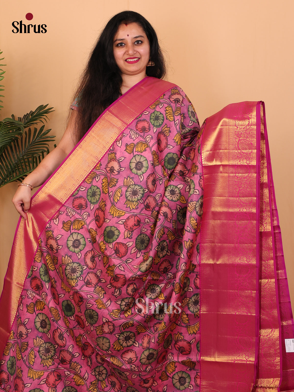 Lotus Pink Kanchipuram silk Saree With Beautiful Floral Prints-2
