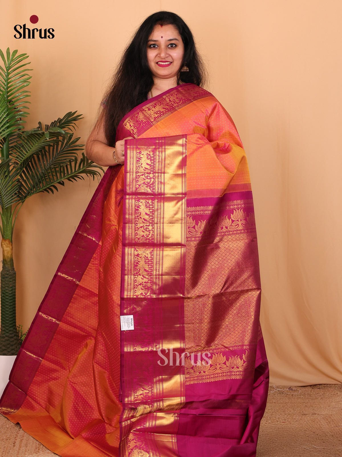 Orange & Pink - Kanchipuram silk Saree - Shop on Shrus.com