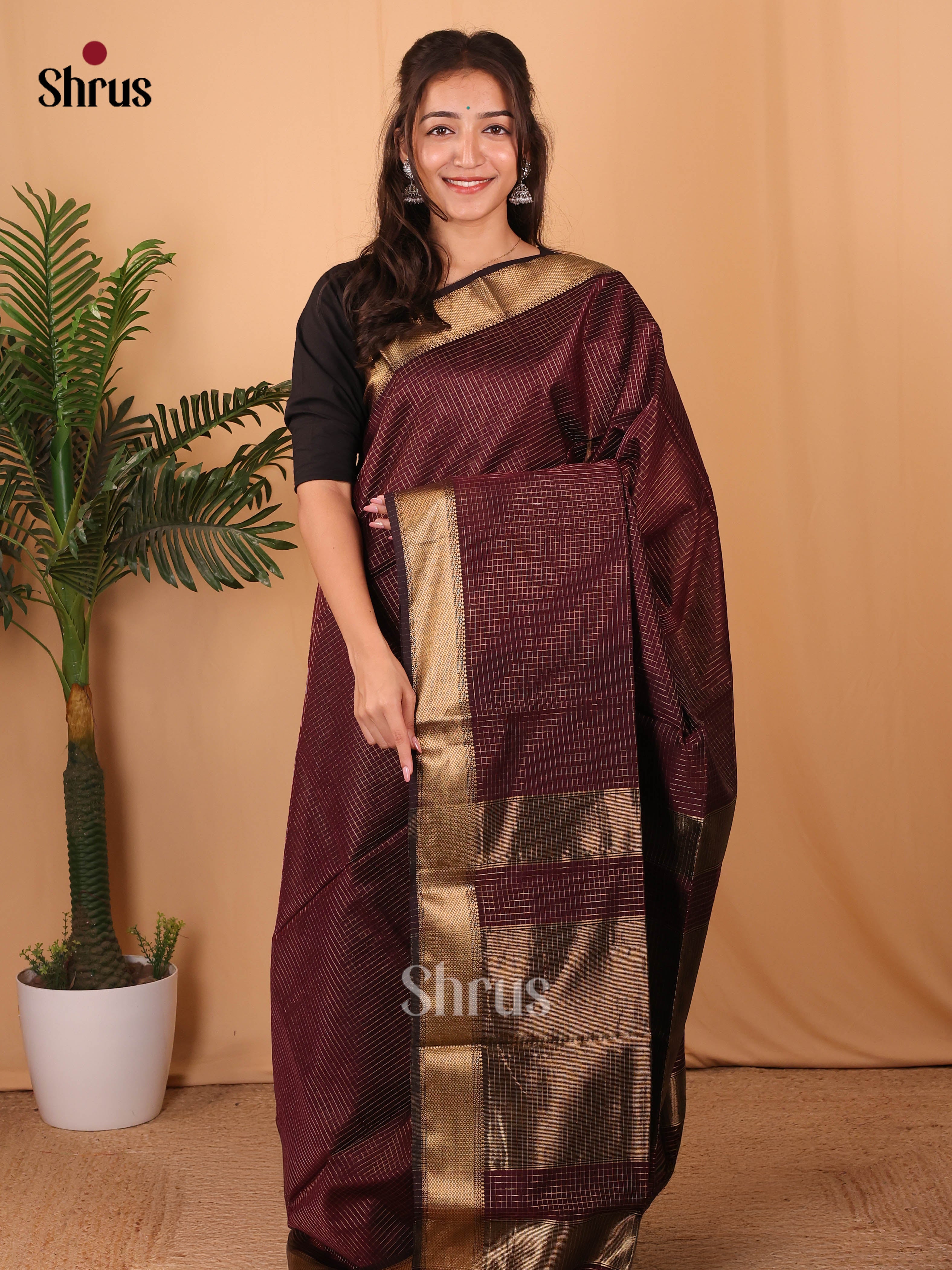 Maroon(Single Tone)- Maheshwari silkcotton Saree - Shop on Shrus.com