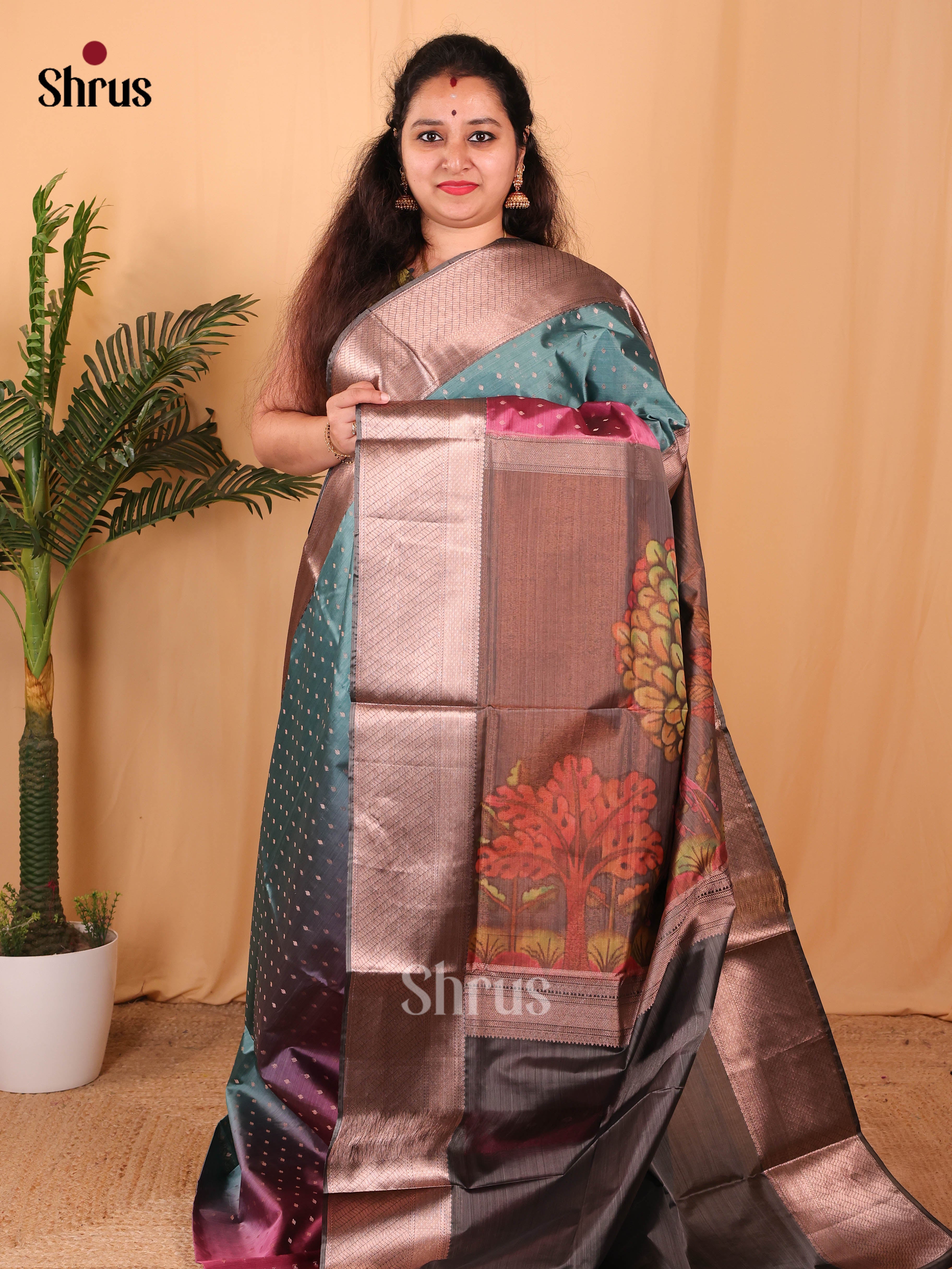 Green & Black - Kanchipuram-halfpure Saree - Shop on Shrus.com