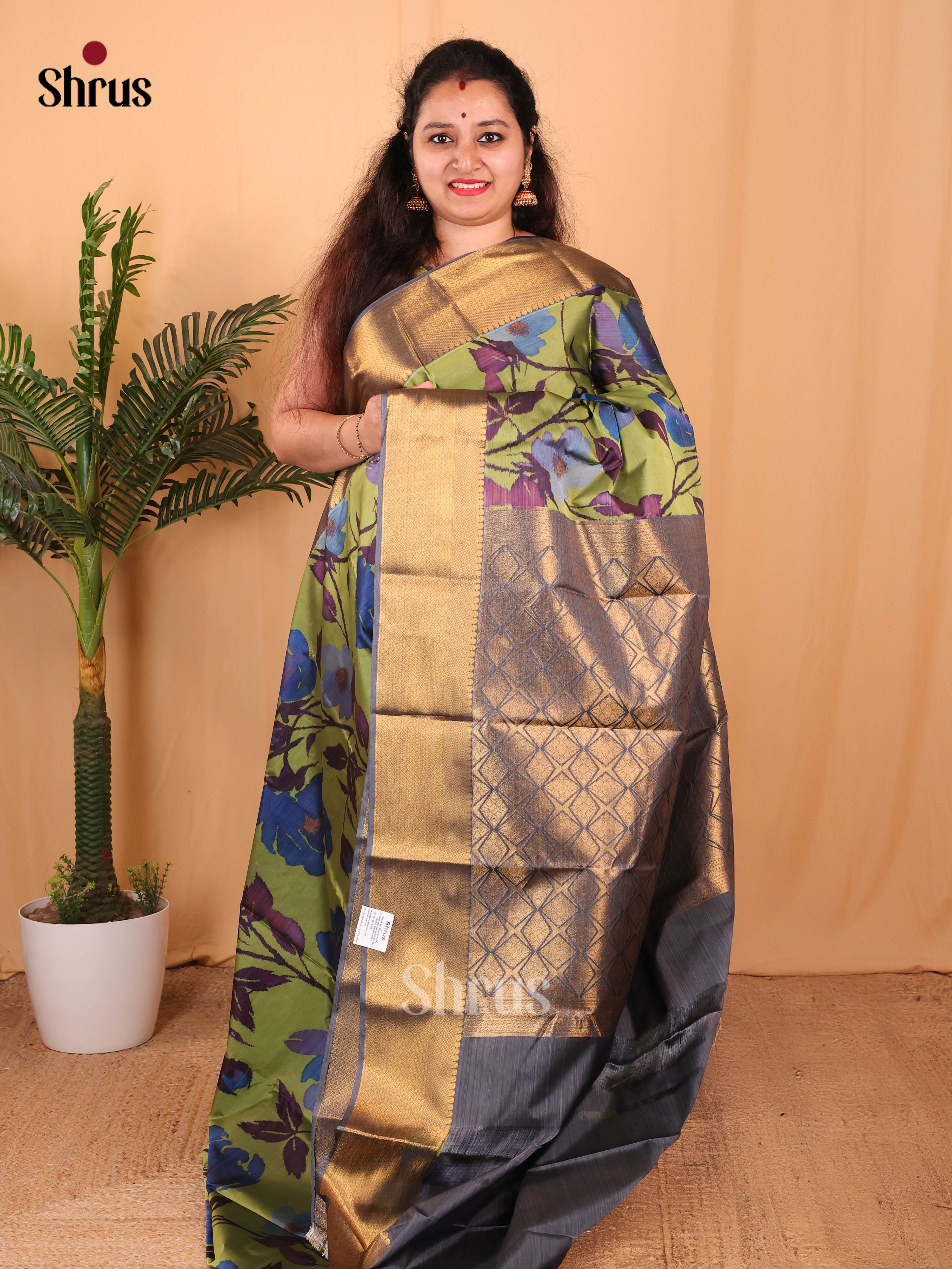 Green & Black- Kanchipuram-halfpure Saree - Shop on Shrus.com