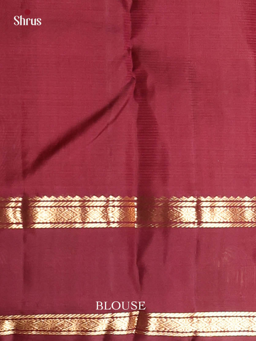 Pink and Maroon Kanchipuram silk Saree With Zari Woven Floral Buttas-2