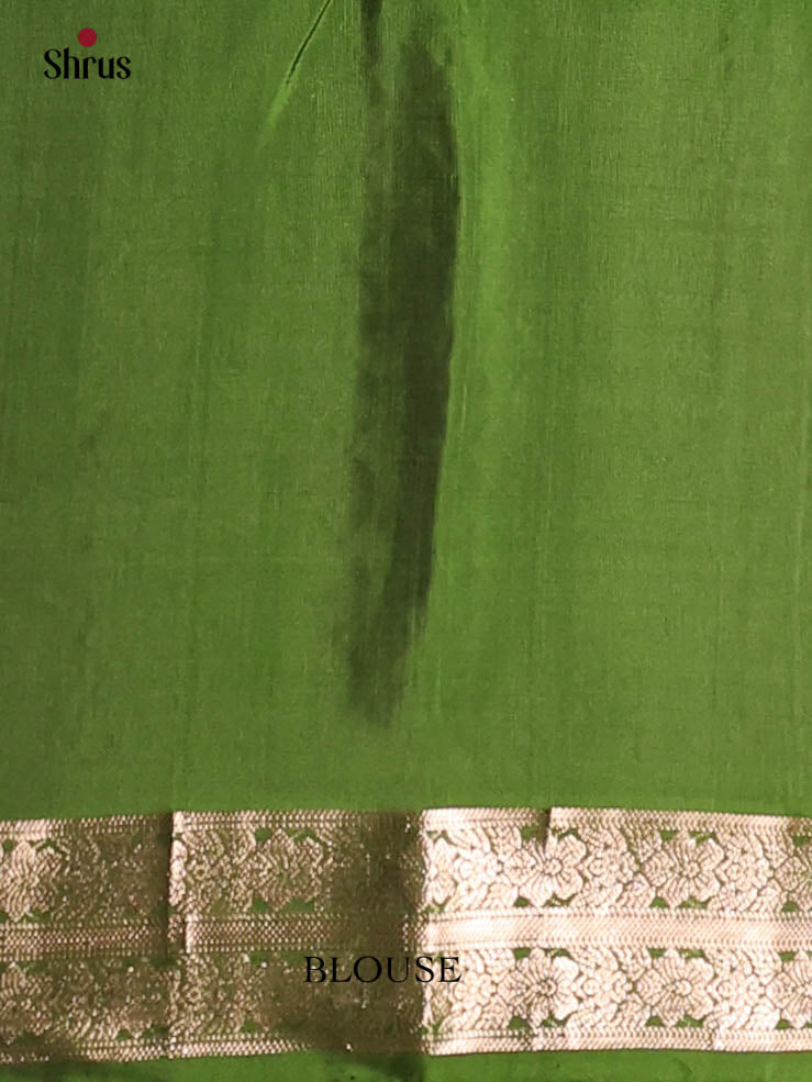 Pretty Green Soft Silk Saree with Floral Zari Buttas, Self Zari Border & Brocade Pallu-2