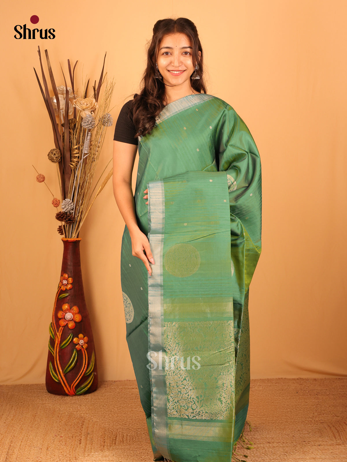 Lush Green Soft Silk Saree with Delicate Gold Zari Buttas & Brocade Pallu-1