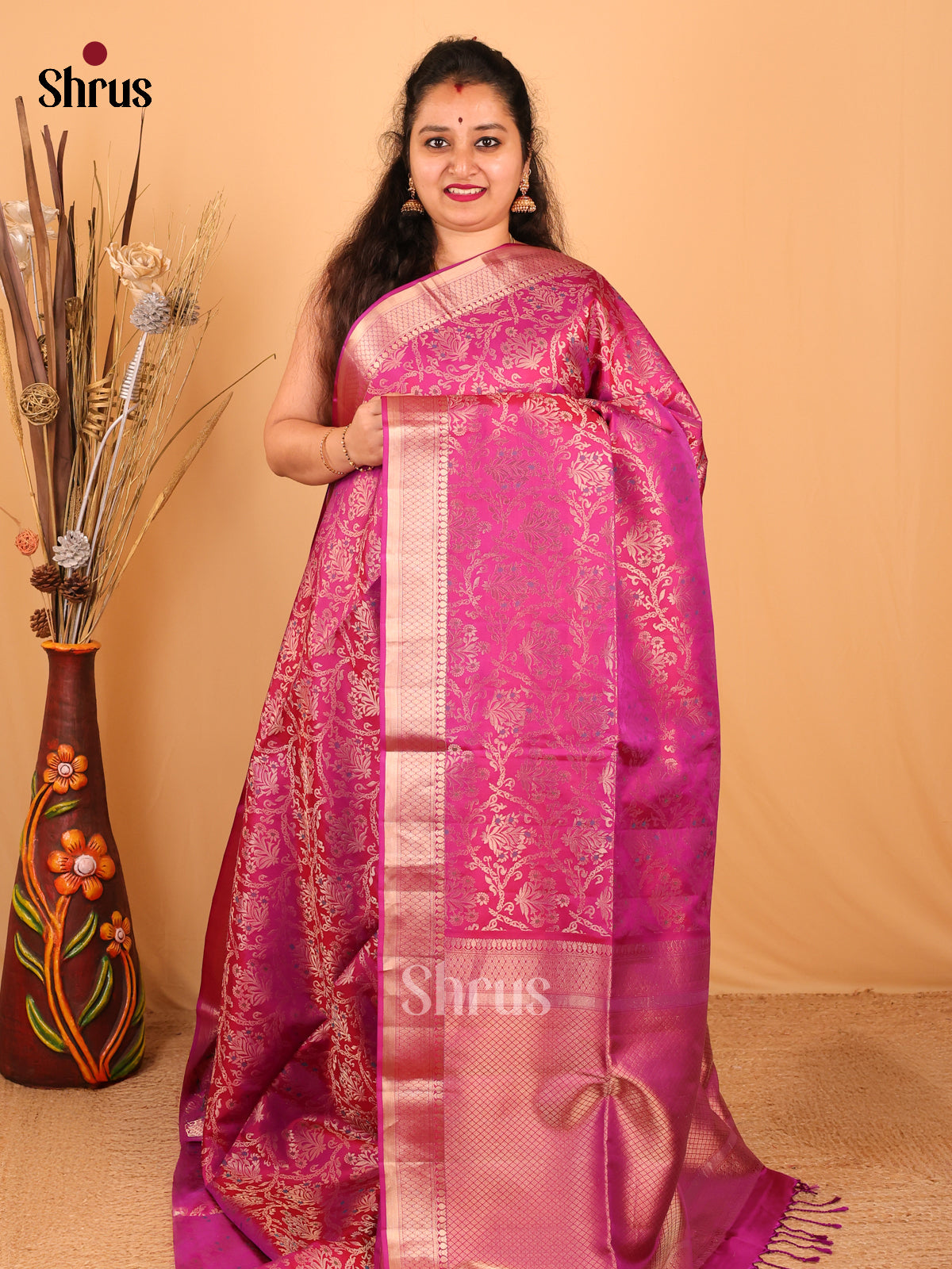 Majenta(Single Tone) - Soft Silk Saree - Shop on Shrus.com