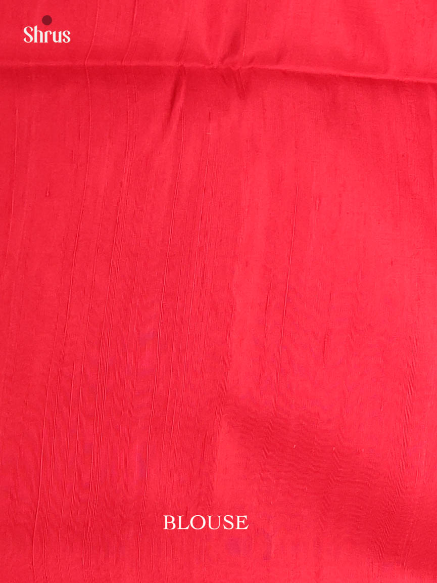 Beautiful Red Soft Silk Saree with Zari Block Motifs, Zari Brocade Pallu & Plain Blouse-2