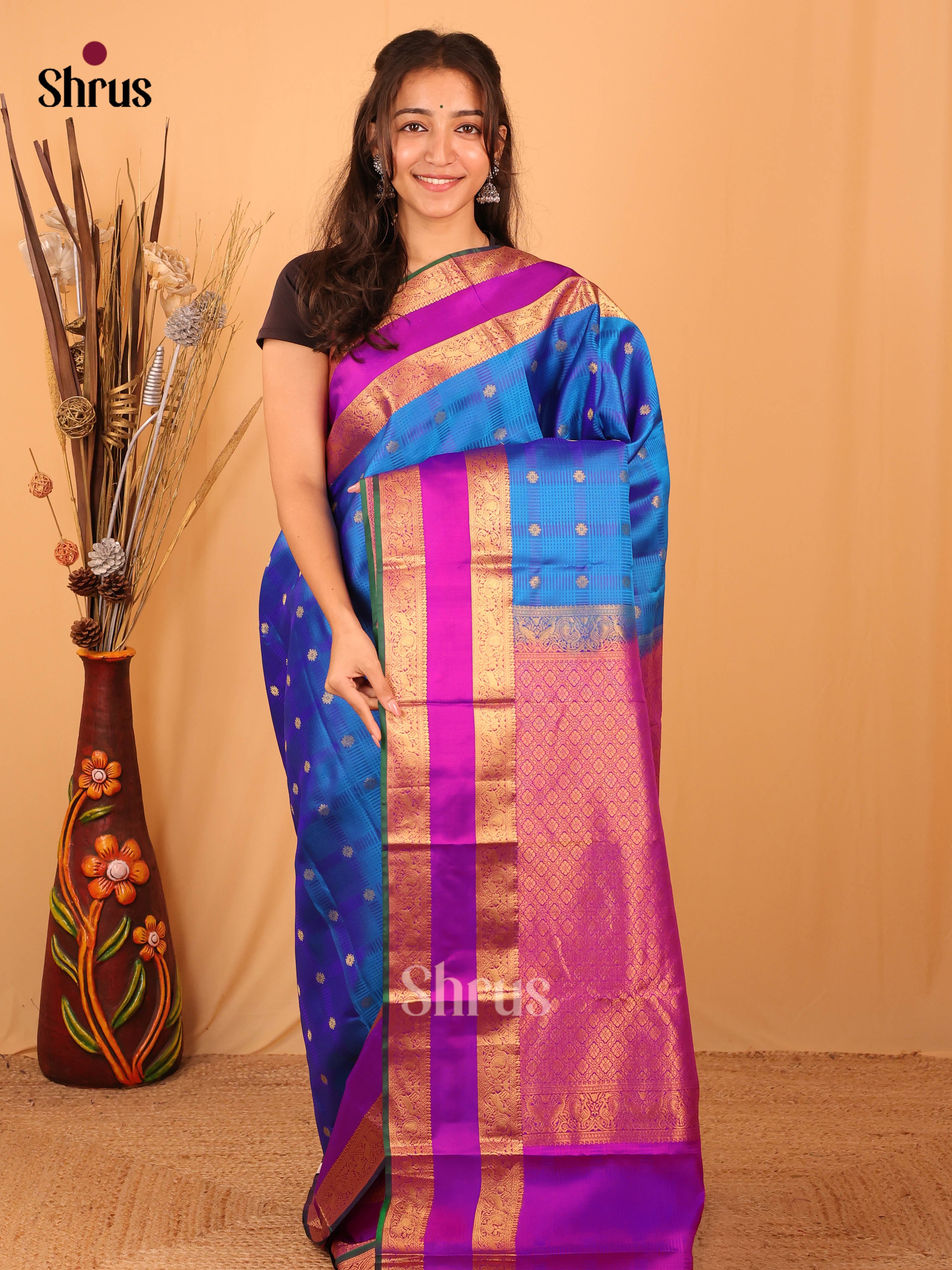 Blue & Majenta - Kanchipuram silk Saree - Shop on Shrus.com