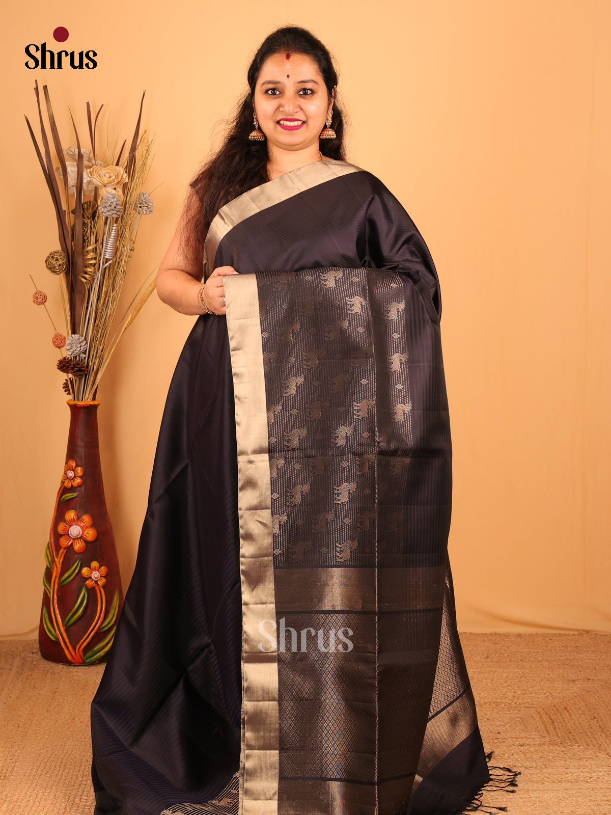 Timeless Black Soft Silk Saree with Self Zari Border & Brocade Pallu-1