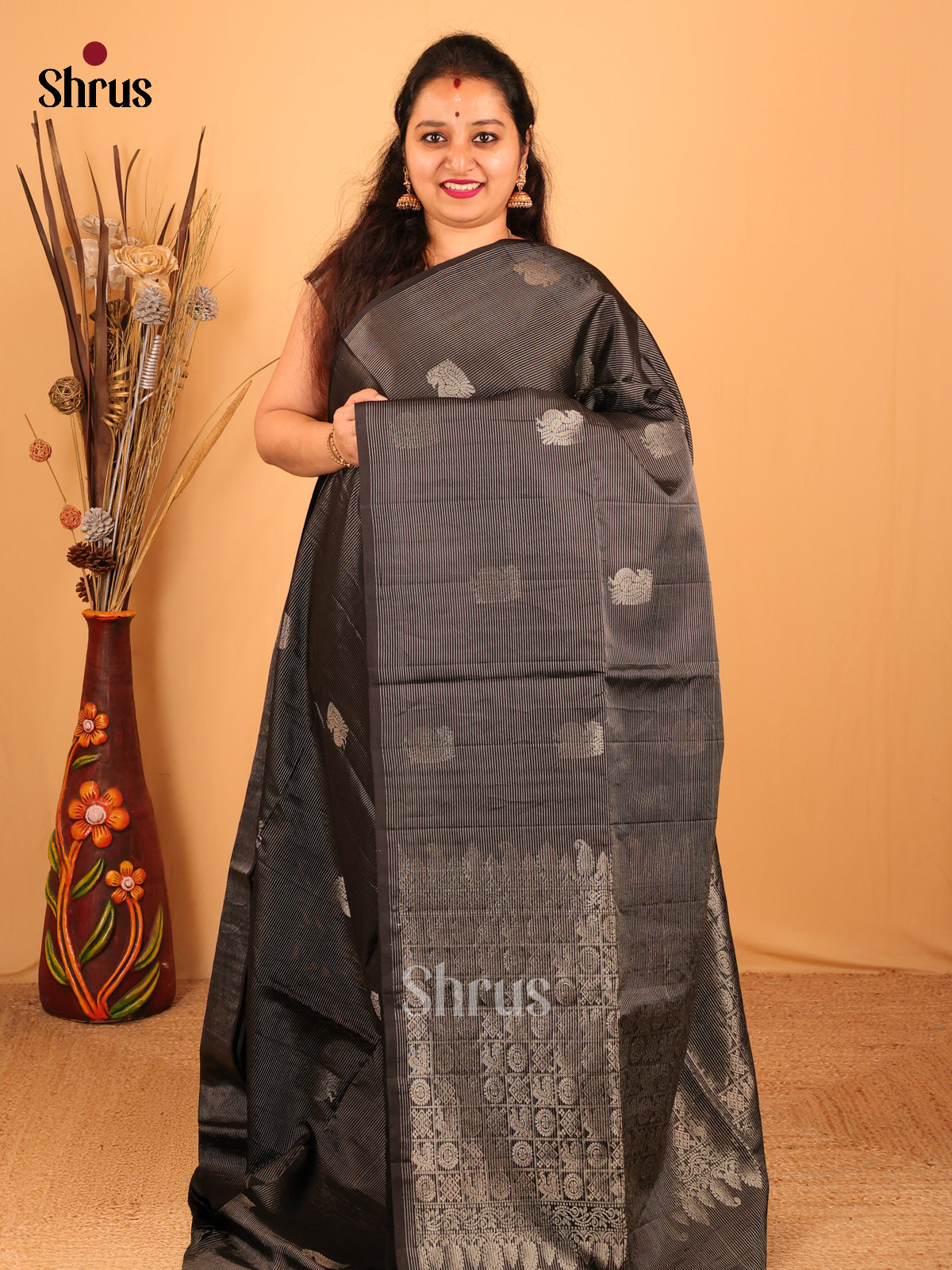 Midnight Bloom Black Soft Silk Saree with Zari Peacocks Motifs & Brocade Pallu-1