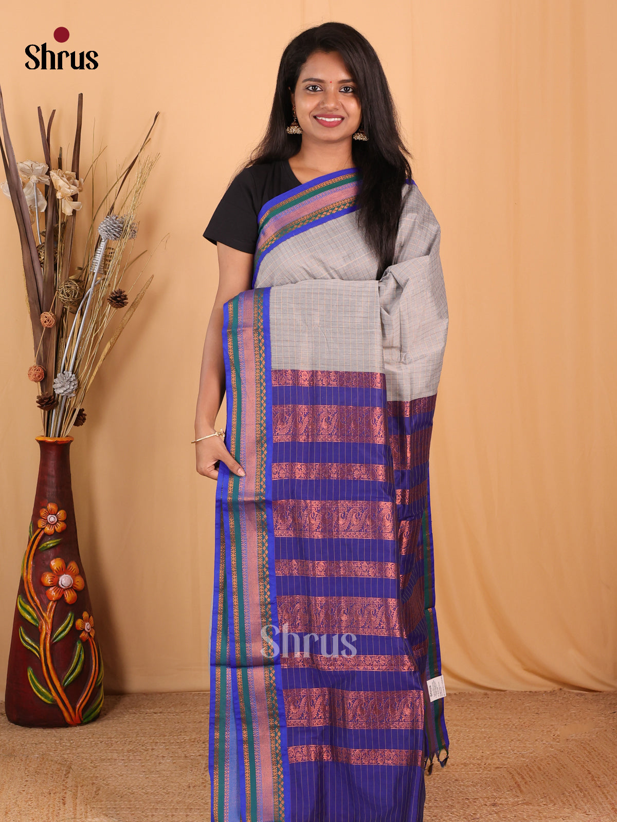 Enchanting Grey Kalyani Cotton Saree With Checks & Blue Border and Pallu - Shop on Shrus.com