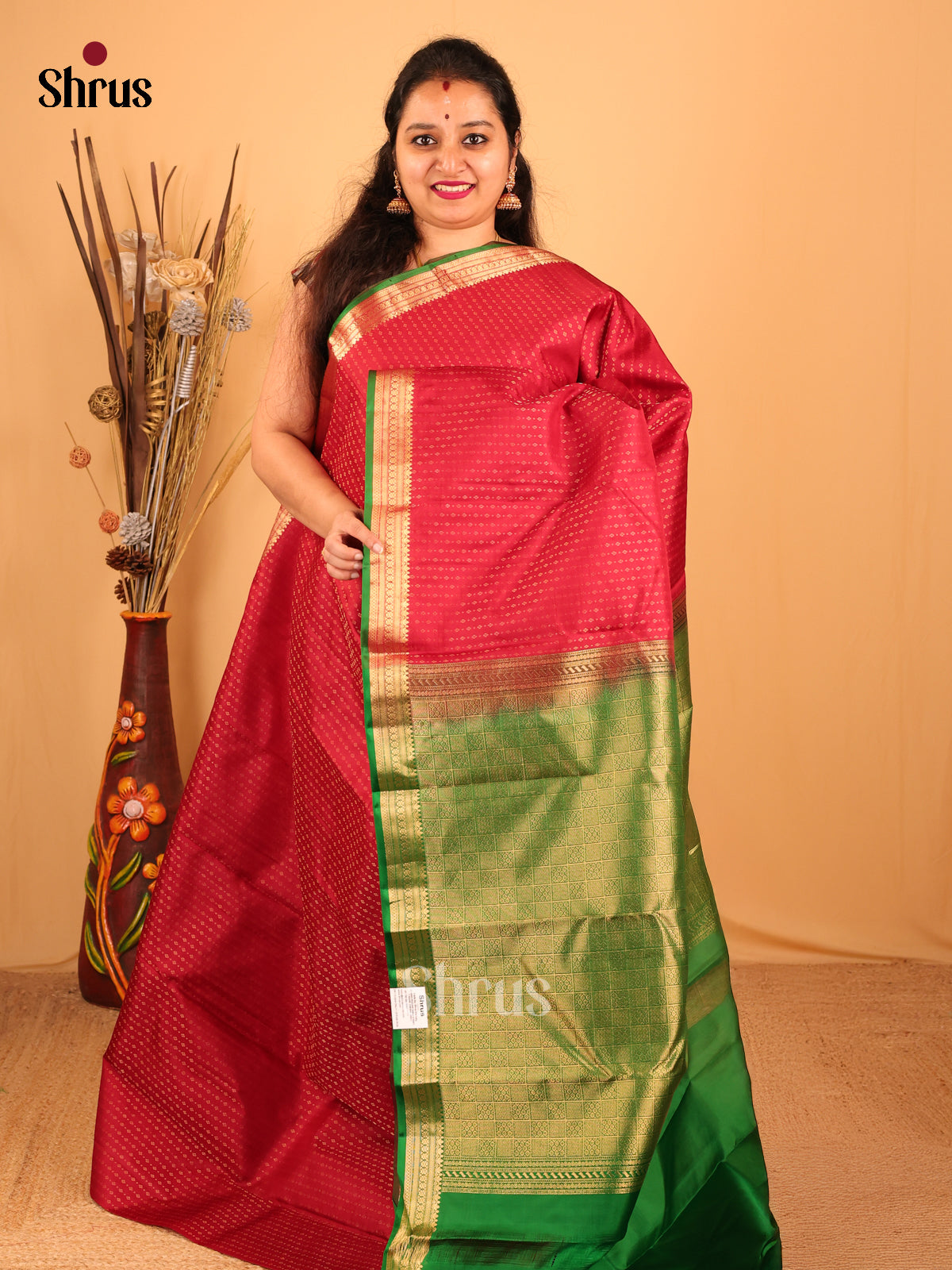 Red & Green - Kanchipuram silk Saree - Shop on Shrus.com