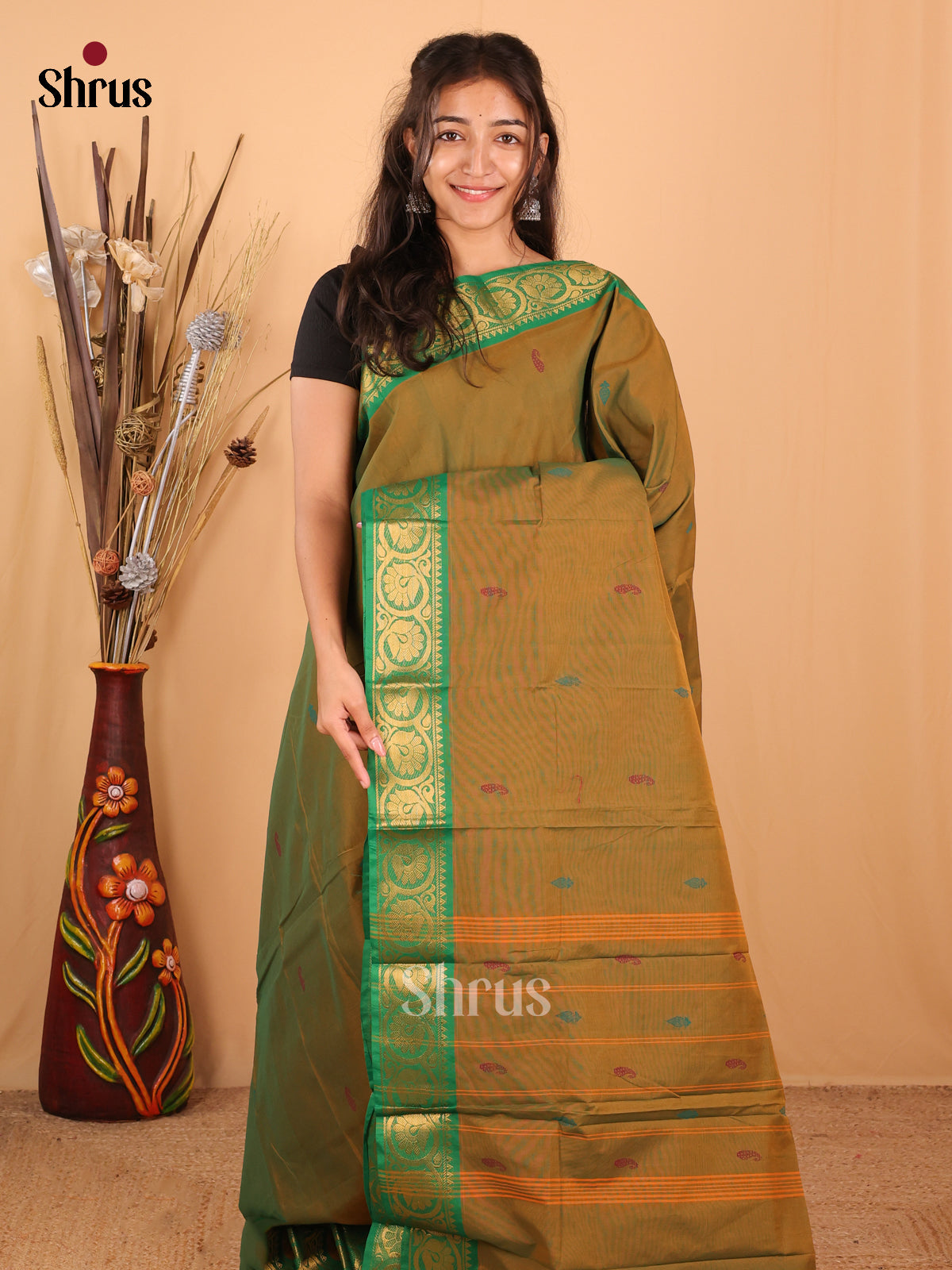 Double Shaded Mehandi Green & Green - Chettinad Mix Cotton Saree - Shop on Shrus.com