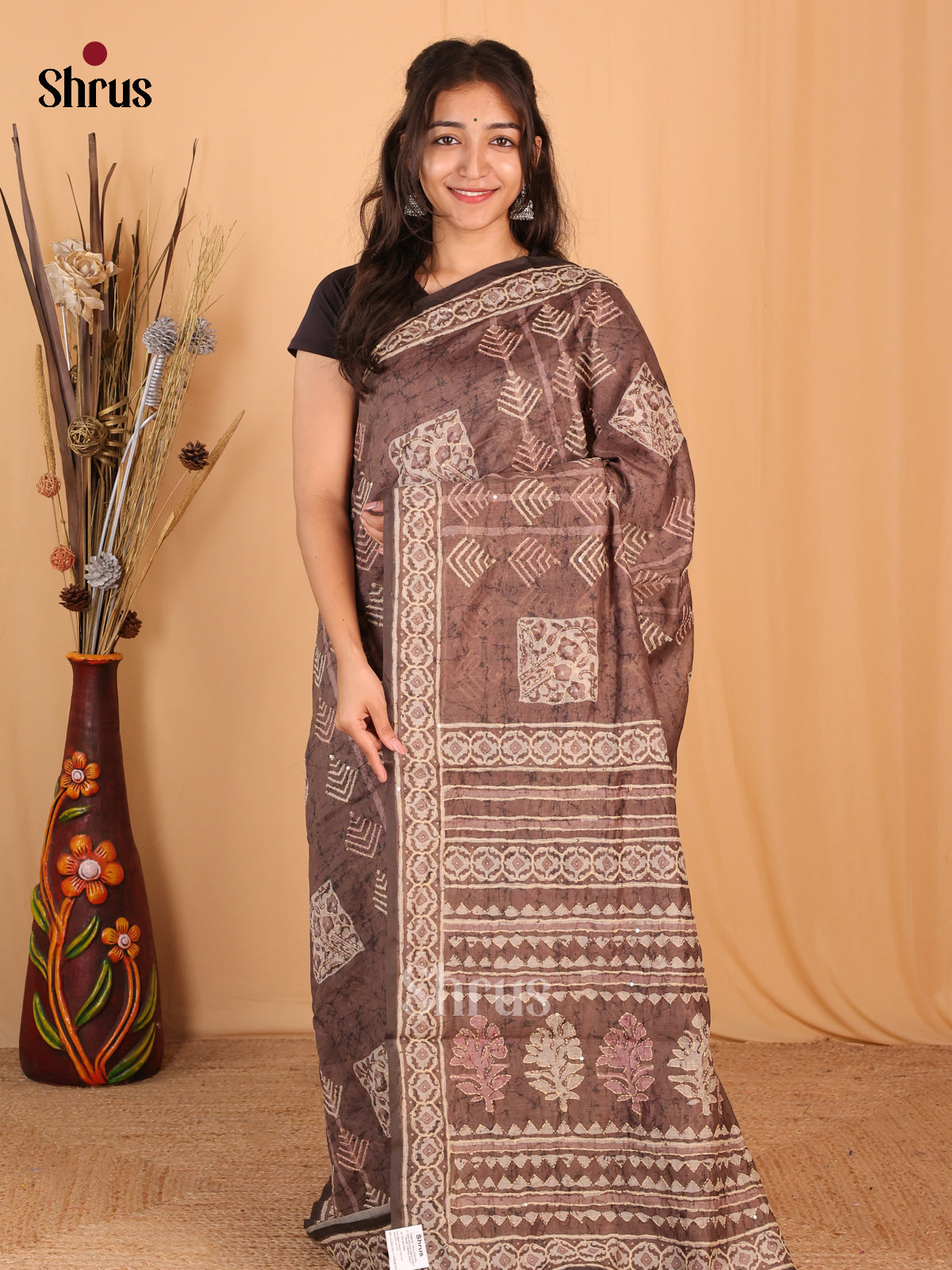Brown - Semi Kantha Saree - Shop on Shrus.com