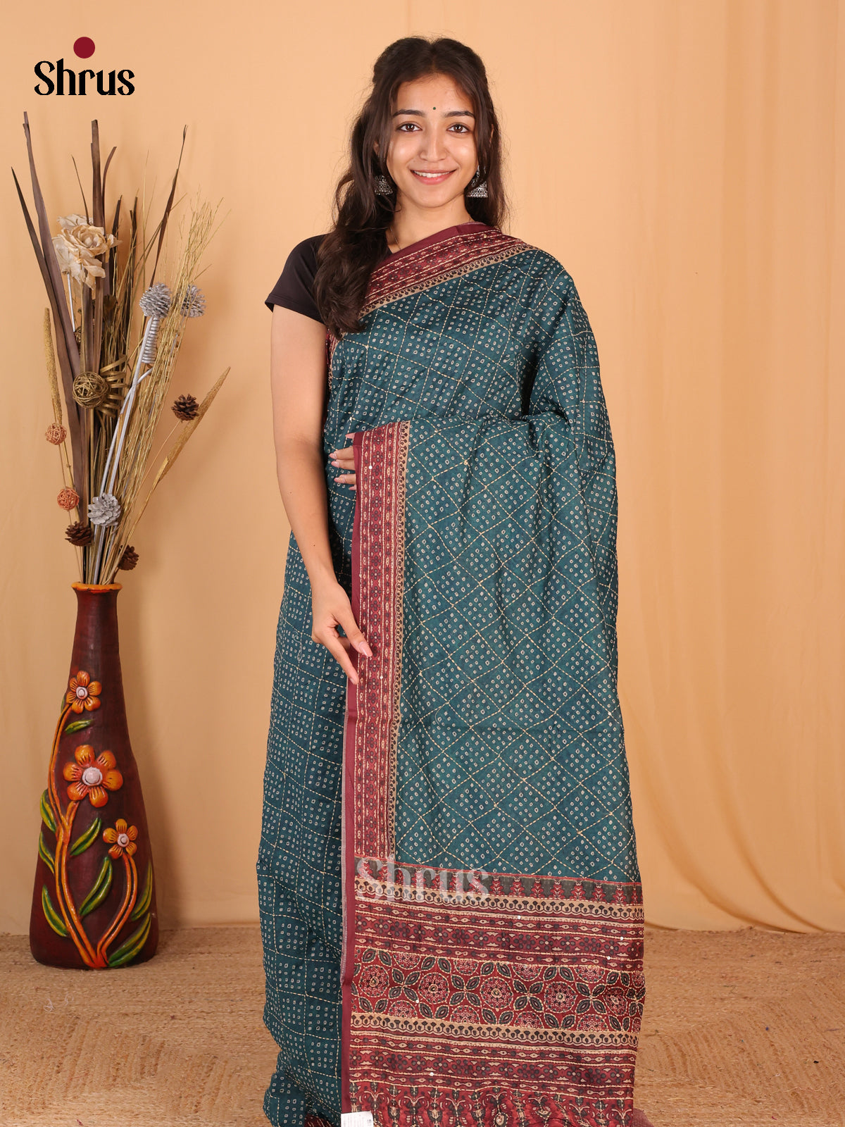 Blue & Maroon - Semi Kantha Saree - Shop on Shrus.com