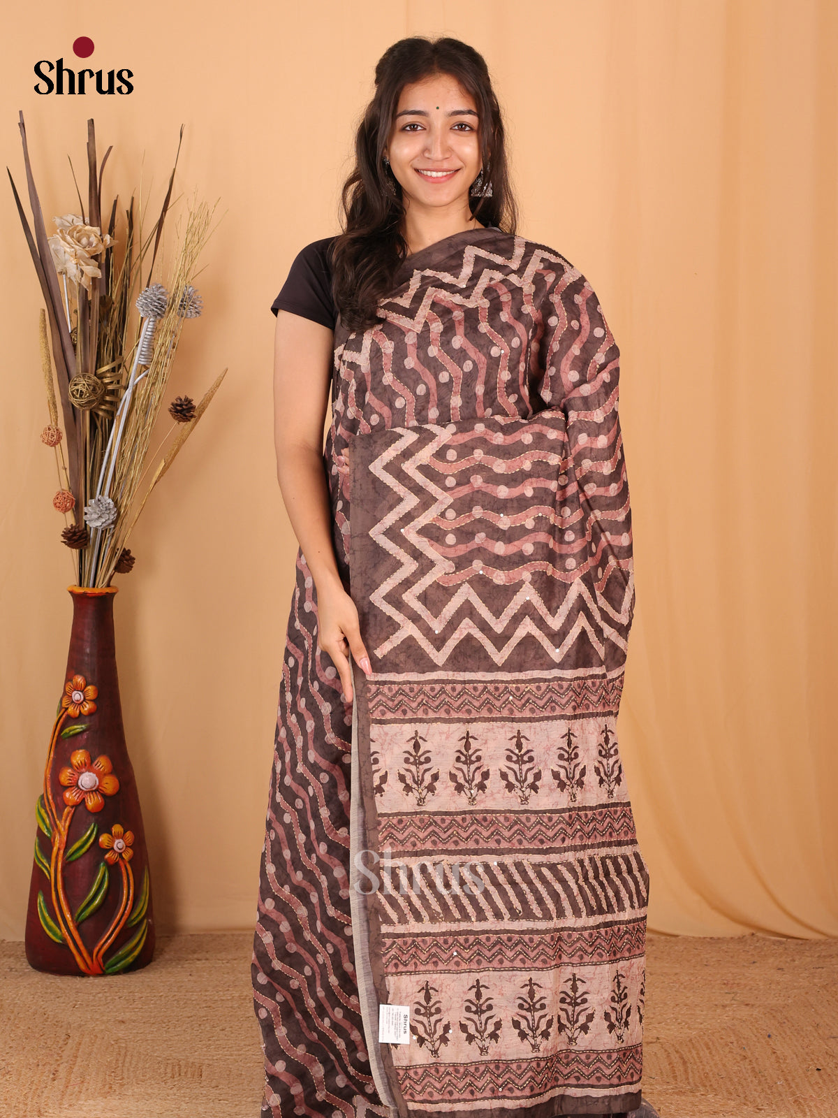 Brown - Semi Kantha Saree - Shop on Shrus.com
