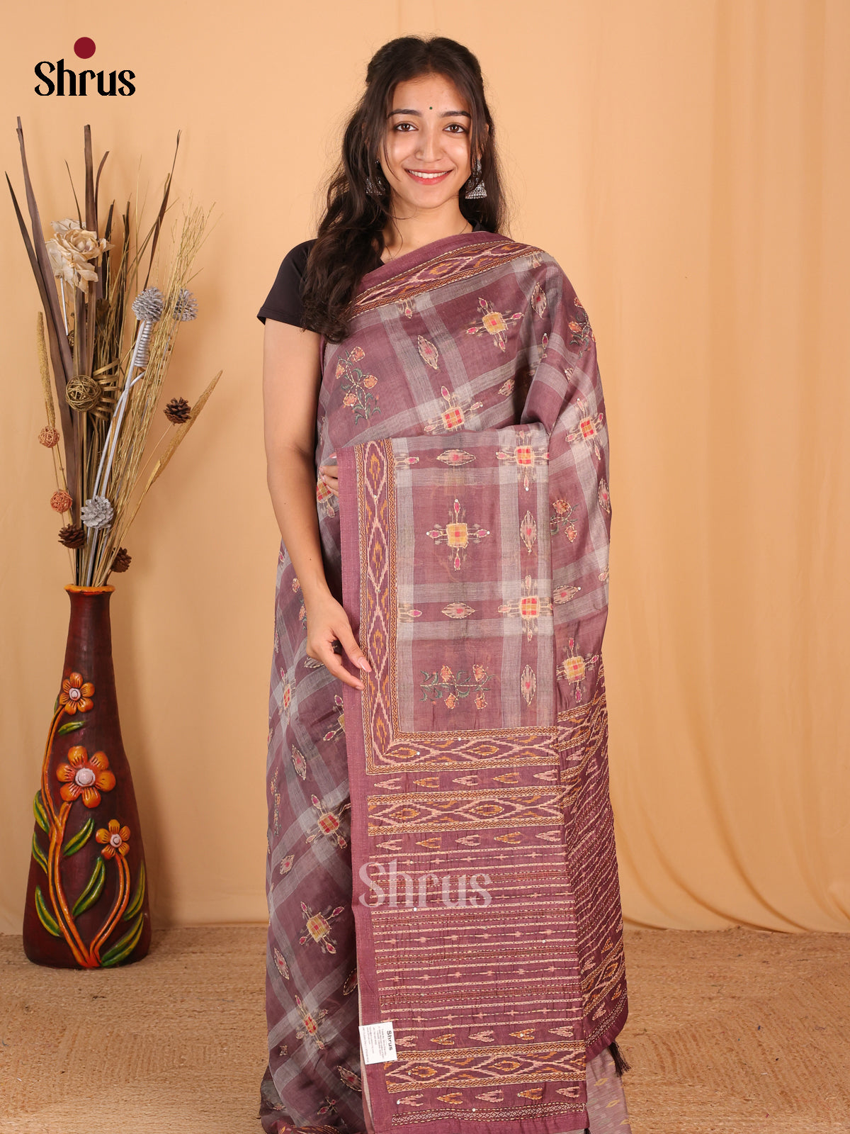 Brown & Grey - Semi Kantha Saree - Shop on Shrus.com