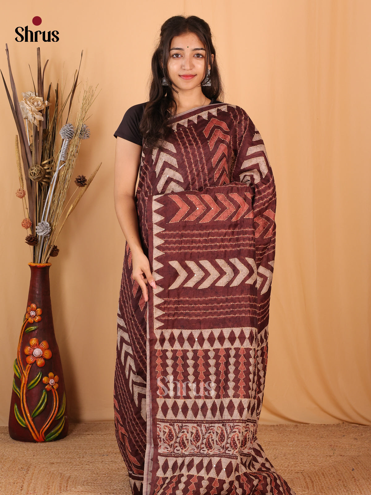 Brown - Semi Kantha Saree - Shop on Shrus.com