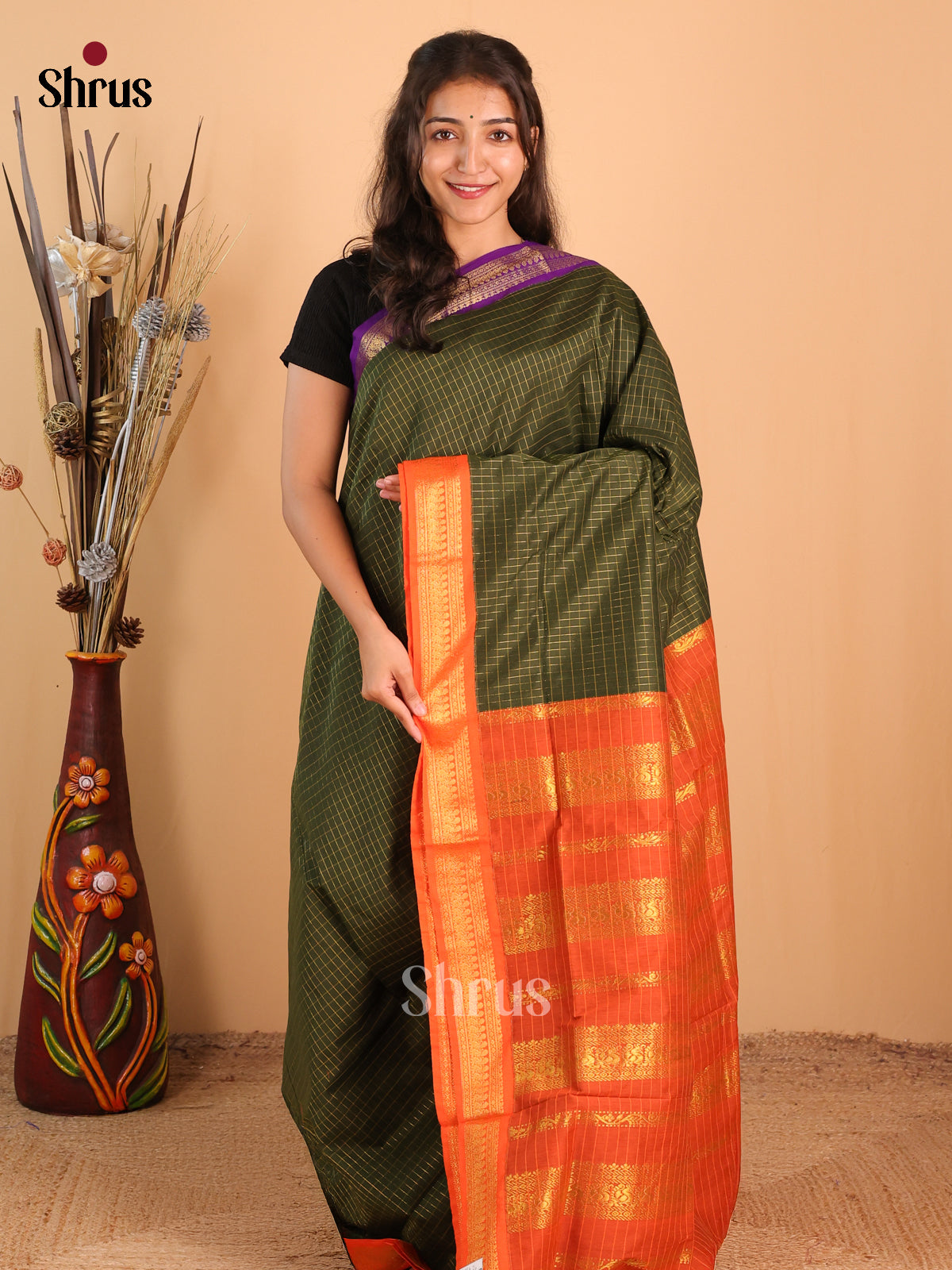 Exquisite green Kalyani Cotton Saree With Zari Kattam And Ganga Jamuna Border - Shop on Shrus.com