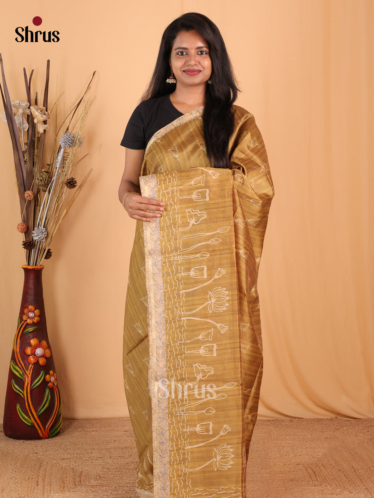 Gold & Cream - Champa semitussar Saree - Shop on Shrus.com