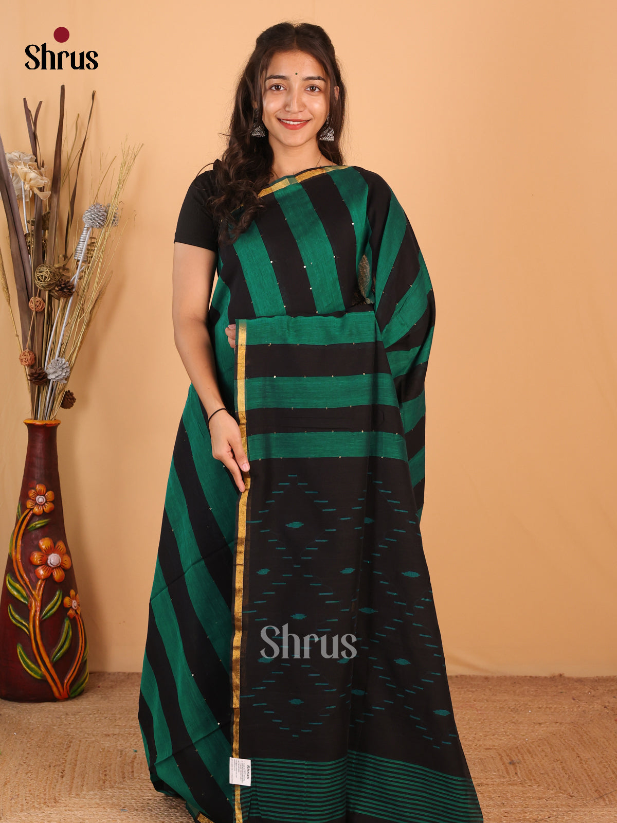 Green & Black - Bengal cotton Saree - Shop on Shrus.com