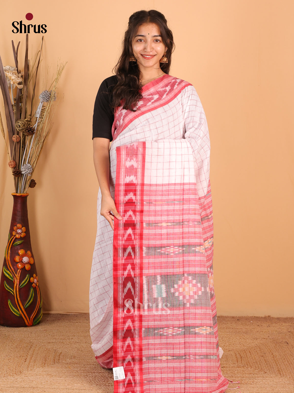 Cream & Red - Bengal cotton Saree - Shop on Shrus.com
