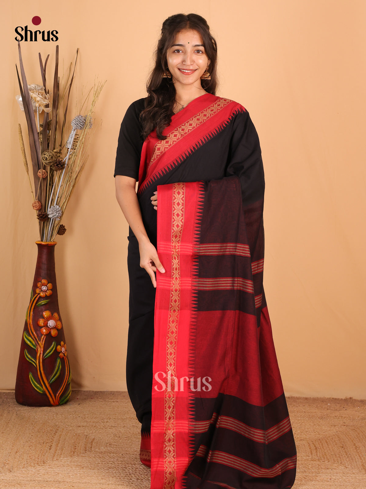 Black & Red- Bengal cotton Saree - Shop on Shrus.com