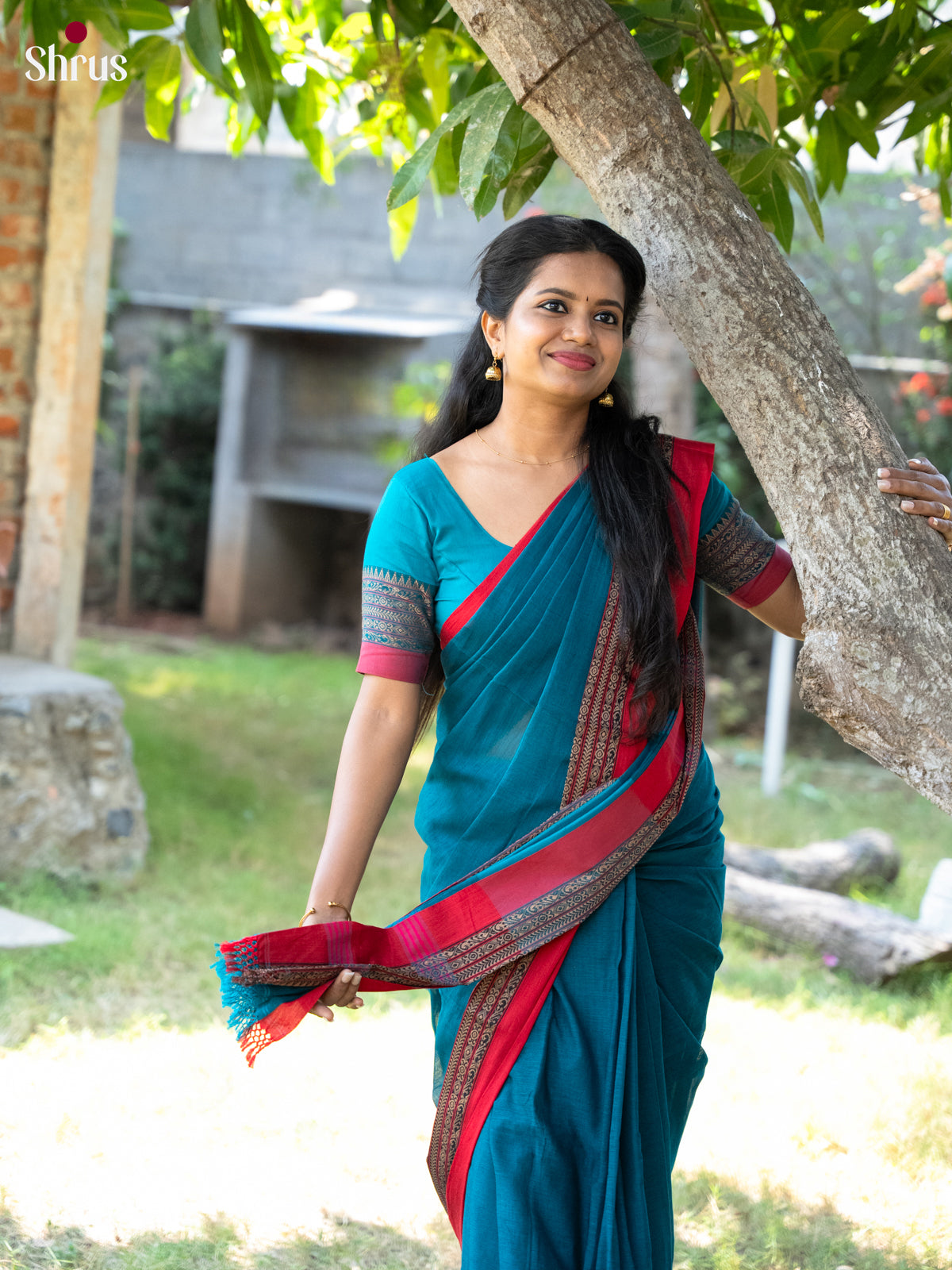 Green & Red - Bengal cotton Saree - Shop on Shrus.com