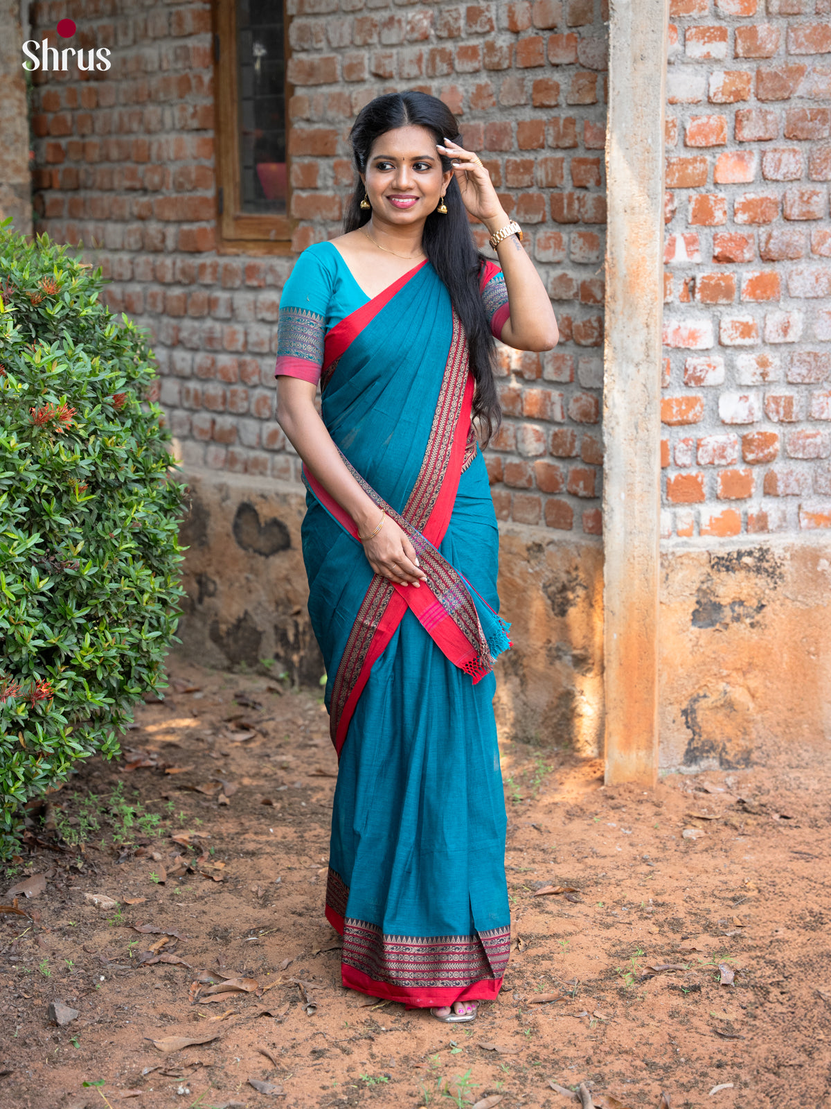 Green & Red - Bengal cotton Saree - Shop on Shrus.com
